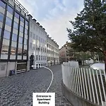 Apartment Large 4 Bedroom With Balcony & Bathtub In Cph