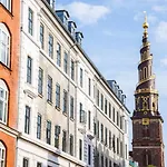 Large 4 Bedroom With Balcony & Bathtub In Cph *