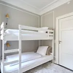 Large 4 Bedroom With Balcony & Bathtub In Cph * كوبنهاجن