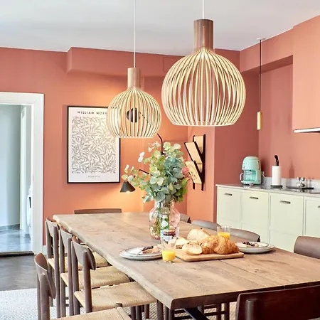 Large 4 Bedroom With Balcony & Bathtub In Cph Copenhagen