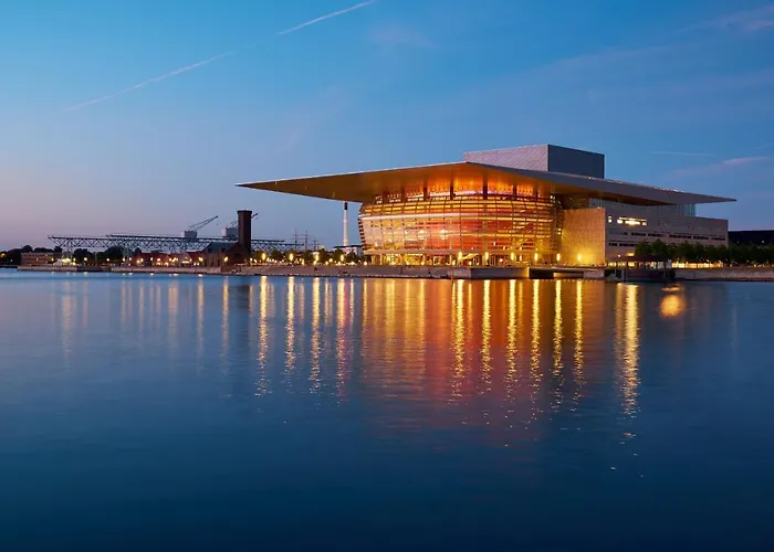 Апартаменты Large 4 Bedroom With Balcony & Bathtub In Cph *