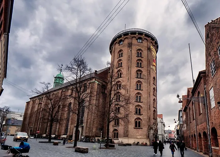 Апартаменты Large 4 Bedroom With Balcony & Bathtub In Cph Копенгаген