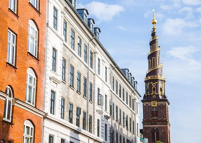 Large 4 Bedroom With Balcony & Bathtub In Cph *