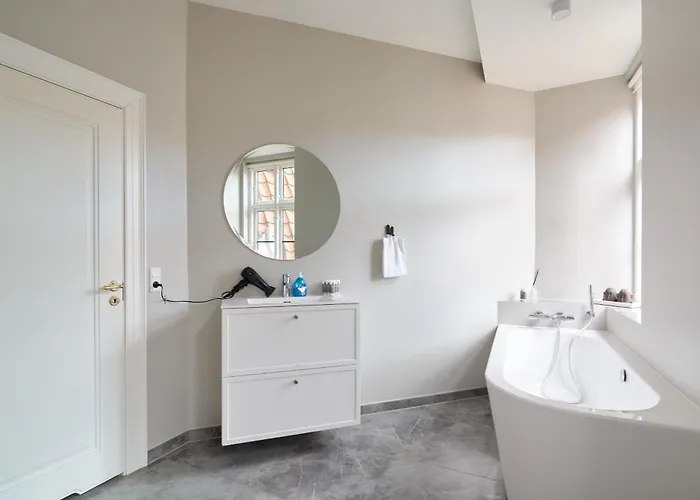 Appartamento Large 4 Bedroom With Balcony & Bathtub In Cph Copenaghen