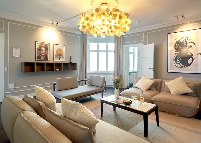 Large 4 Bedroom With Balcony & Bathtub In Cph Appartamento *